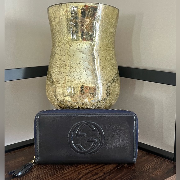 AUTHENTIC GUCCI VINTAGE Solo Navy Blue Wallet 🔥 🔥